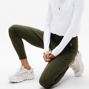 NWT Athleta Headlands Hybrid Cargo Tight, Green, Sz 8